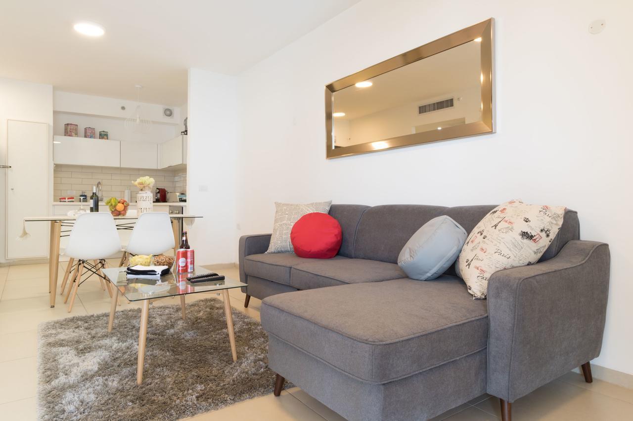 Luxury One-Bedroom Apartment/Parking In City Center Jerusalém Exterior foto